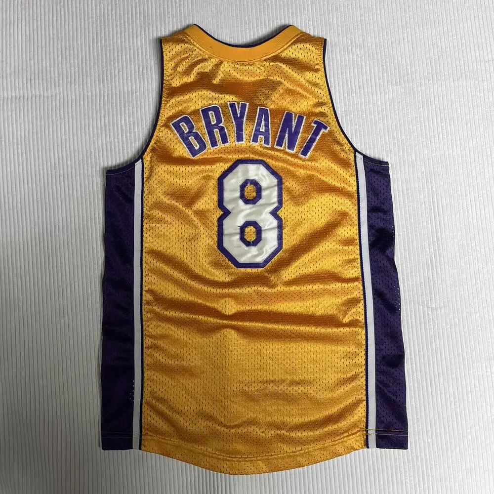 Los Angeles Lakers Jersey Youth Medium Gold NBA Basketball Kobe Bryant 8 Nike